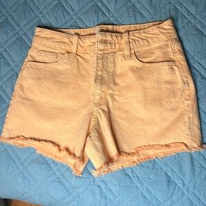 Universal Thread 
Size: 2/26 M